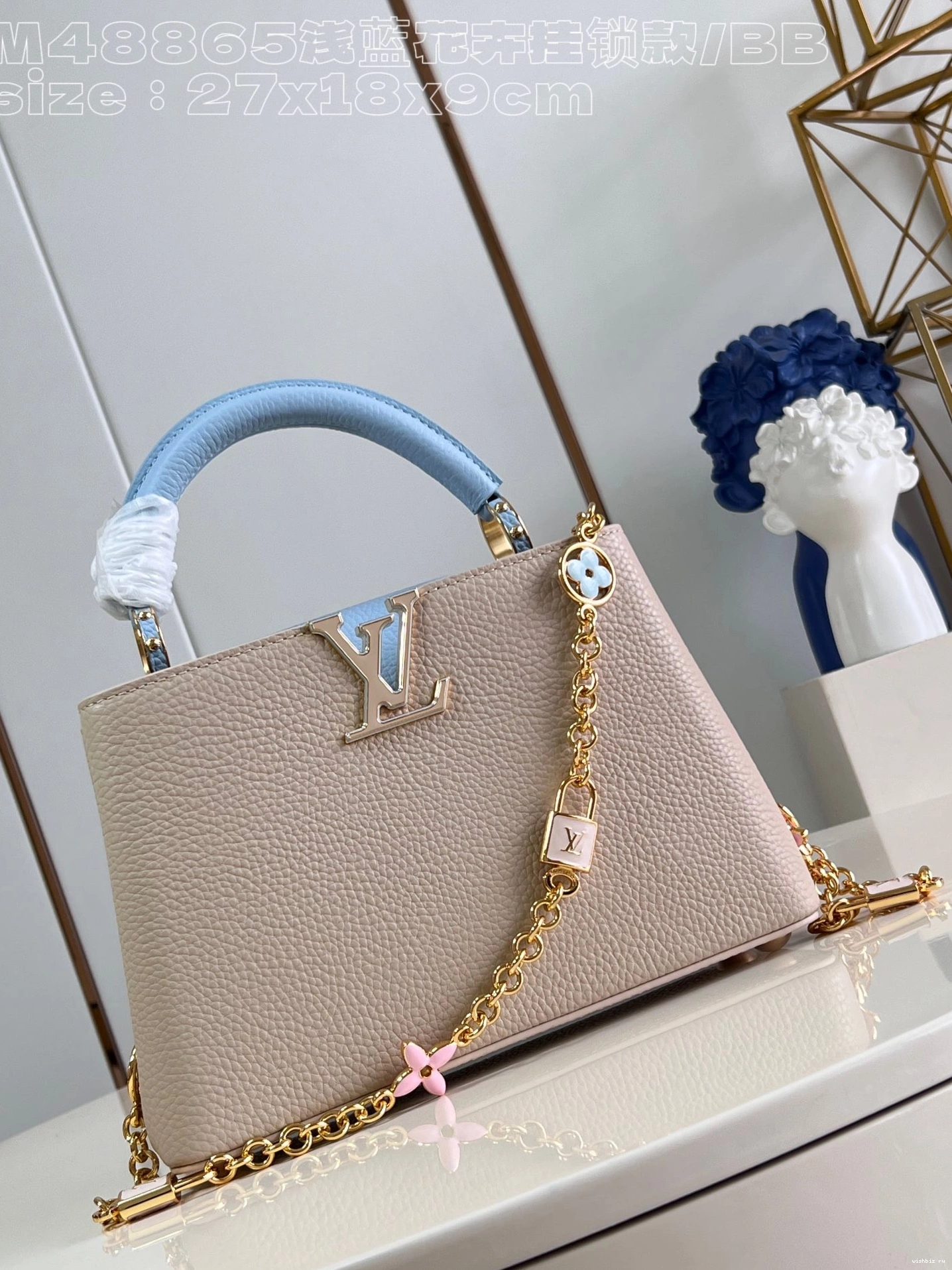 WIS BB-27*18*9CM VUITTON LOUIS CAPUCINES 0117